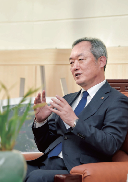 민영동 총장
