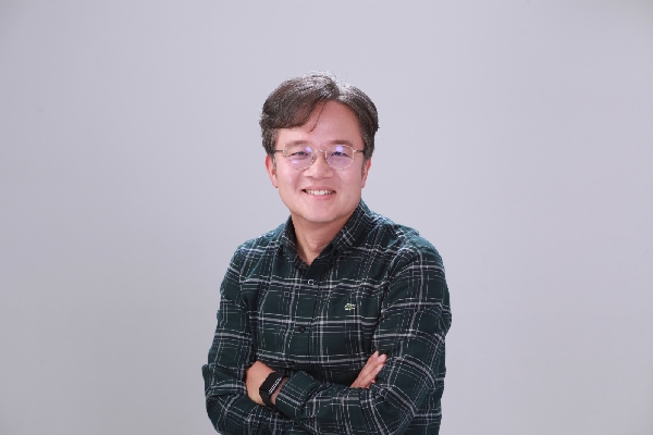 조선대 신현재 교수, 손상 모발 개선 관련 ‘과학기술 우수 논문상’ 수상 대표이미지