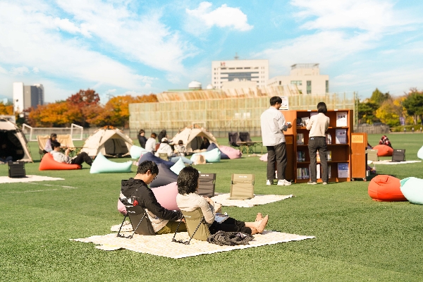 조선대 중앙도서관, 지역민과 함께하는 ‘CSU 북(Book) 피크닉’ 성료 대표이미지